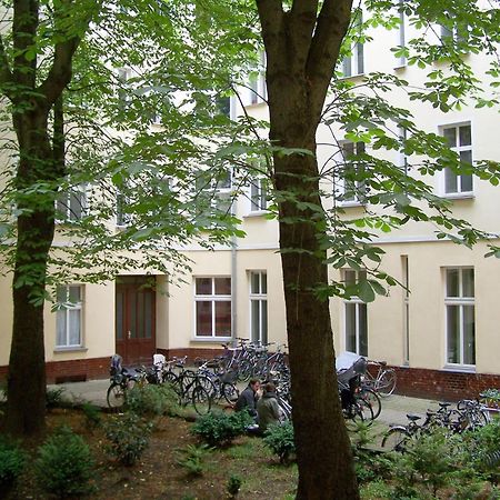 Quiet Courtyard Apartment Berlim Exterior foto